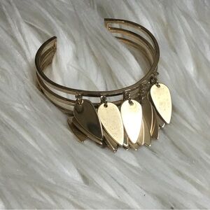 Vintage Gold Leaf Charm Bracelet